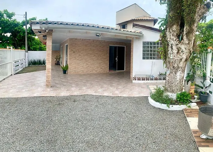 Refugio Perto Do Mar: Otima Casa A 350M Da Praia